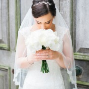 Simple brides bouquet 